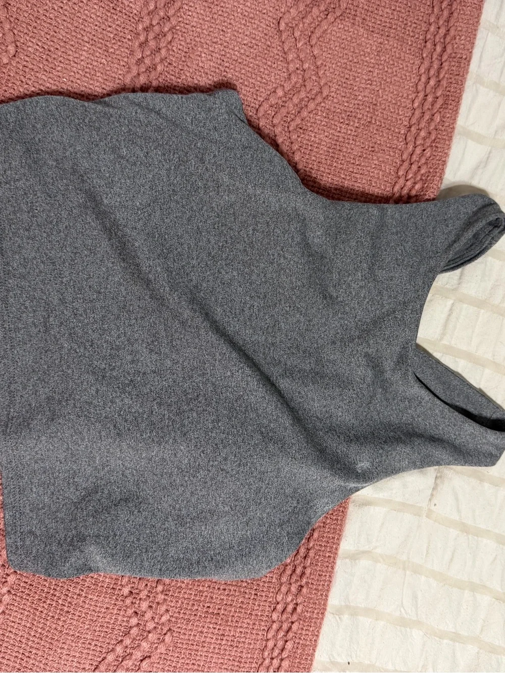 Athleta Gray Women's Sleeveless Knit Sweater Tank